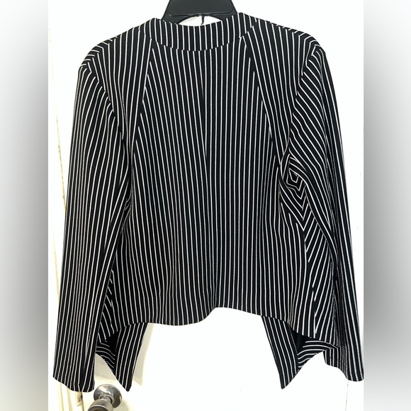 Alfani wide leg pants / bcbg jacket - Picture 4 of 16